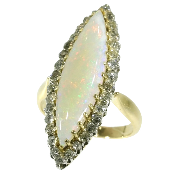 Victorian Elegance: The 1880 Opal and Diamond Ring Masterpiece
